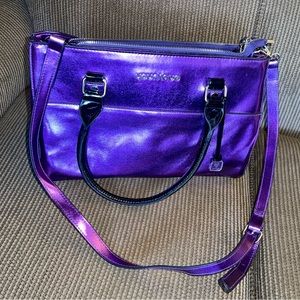Younique Presenter Tote Purple Metallic. Preowned in excellent condition.